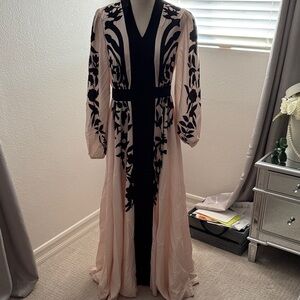 Chic Black and Cream Floral Dress